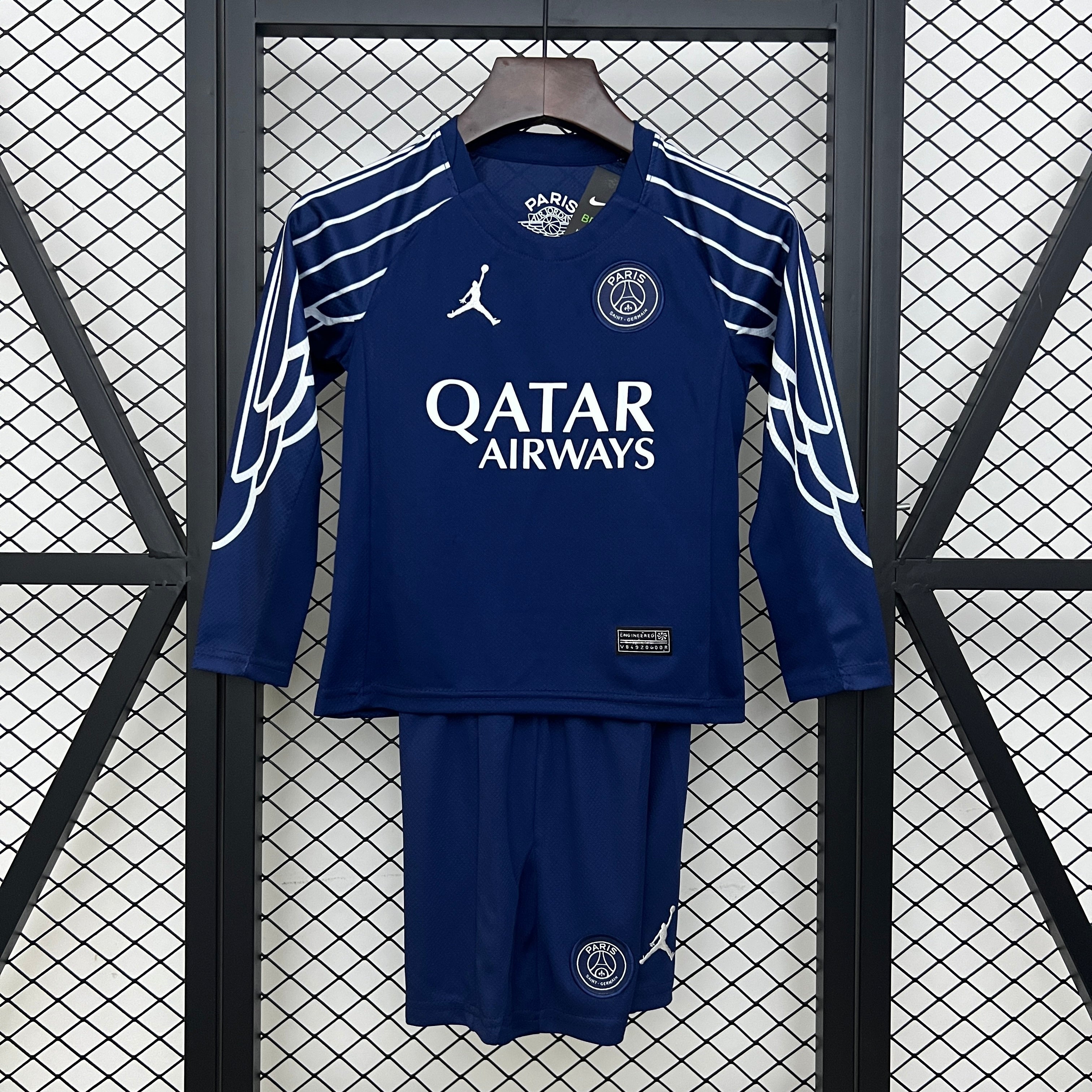 24/25 kids PSG 4th away size: 16-28