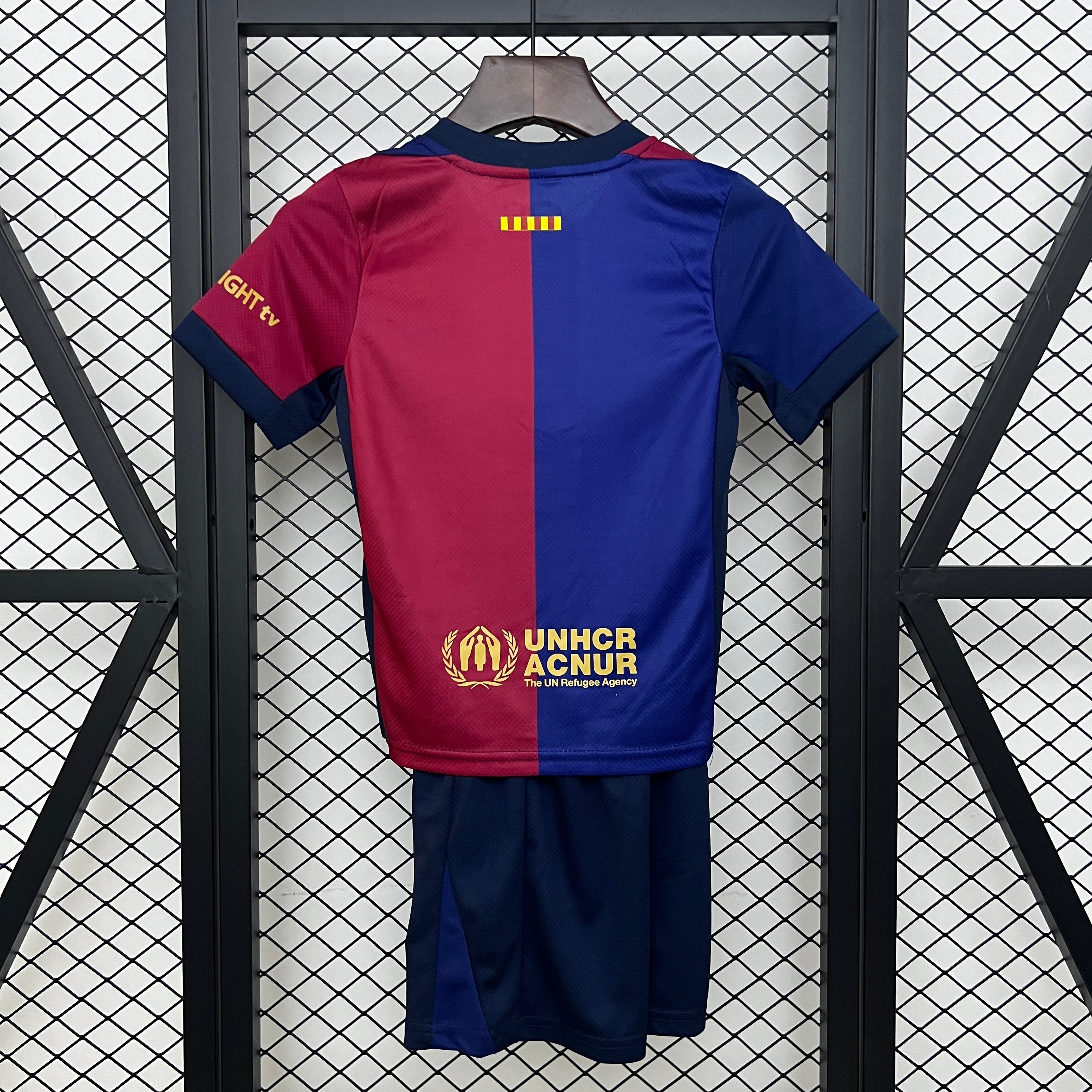 25/26 kids Barcelona home size: 16-28