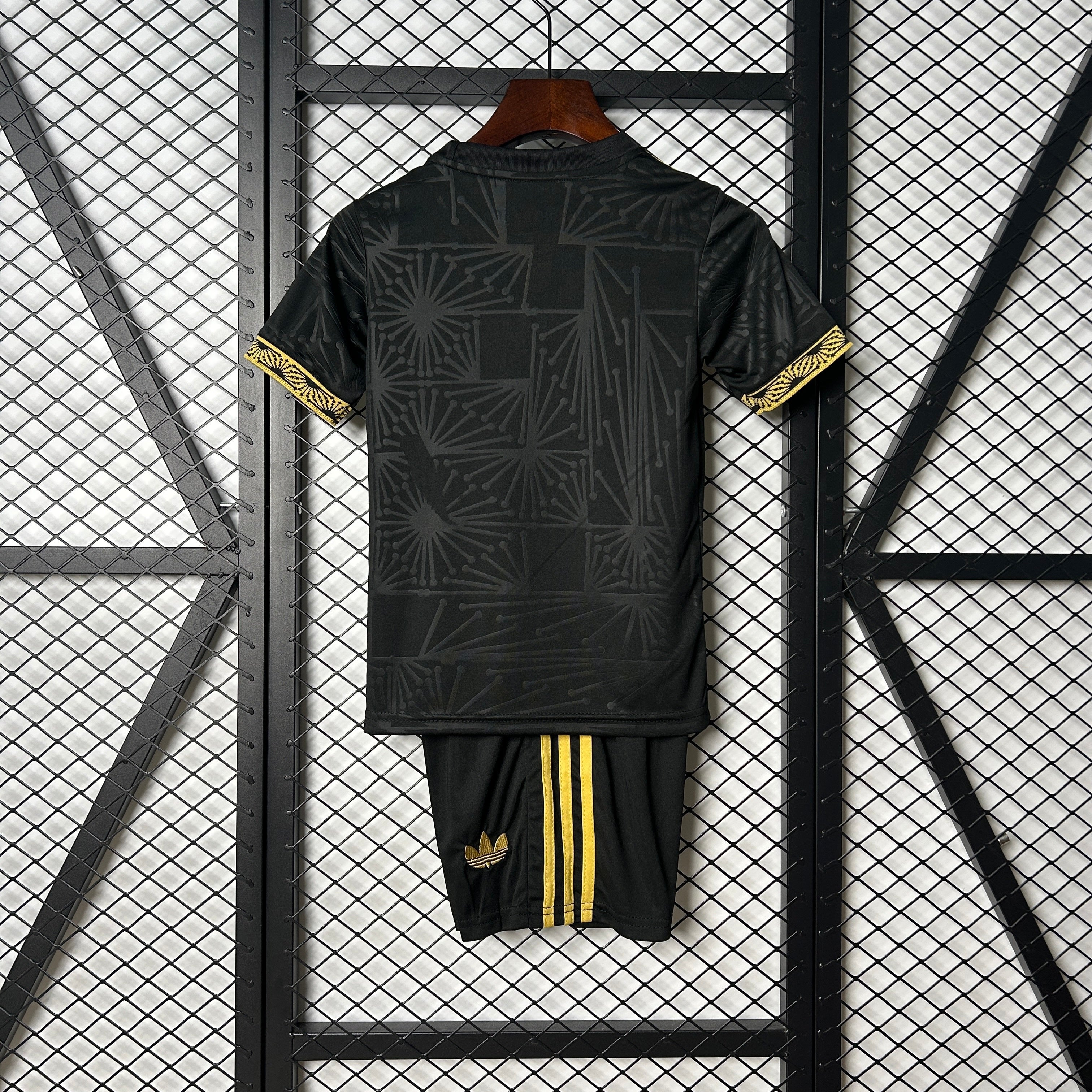 2025 kids Mexico Special Edition size: 16-28