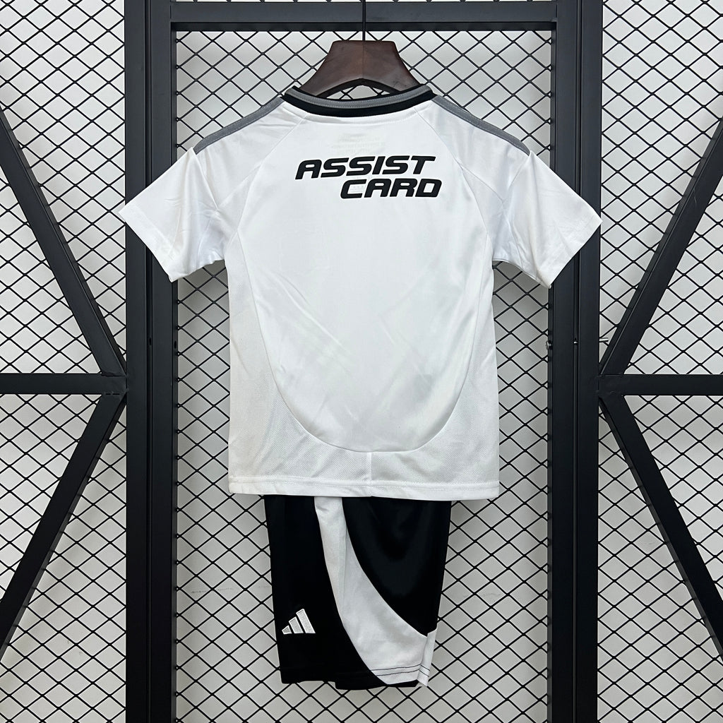 25/26 kids Colo Colo home size: 16-28