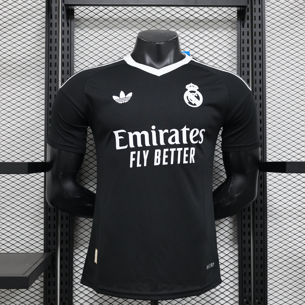 24/25 Player Real Madrid Black Goalkeeper S-XXL