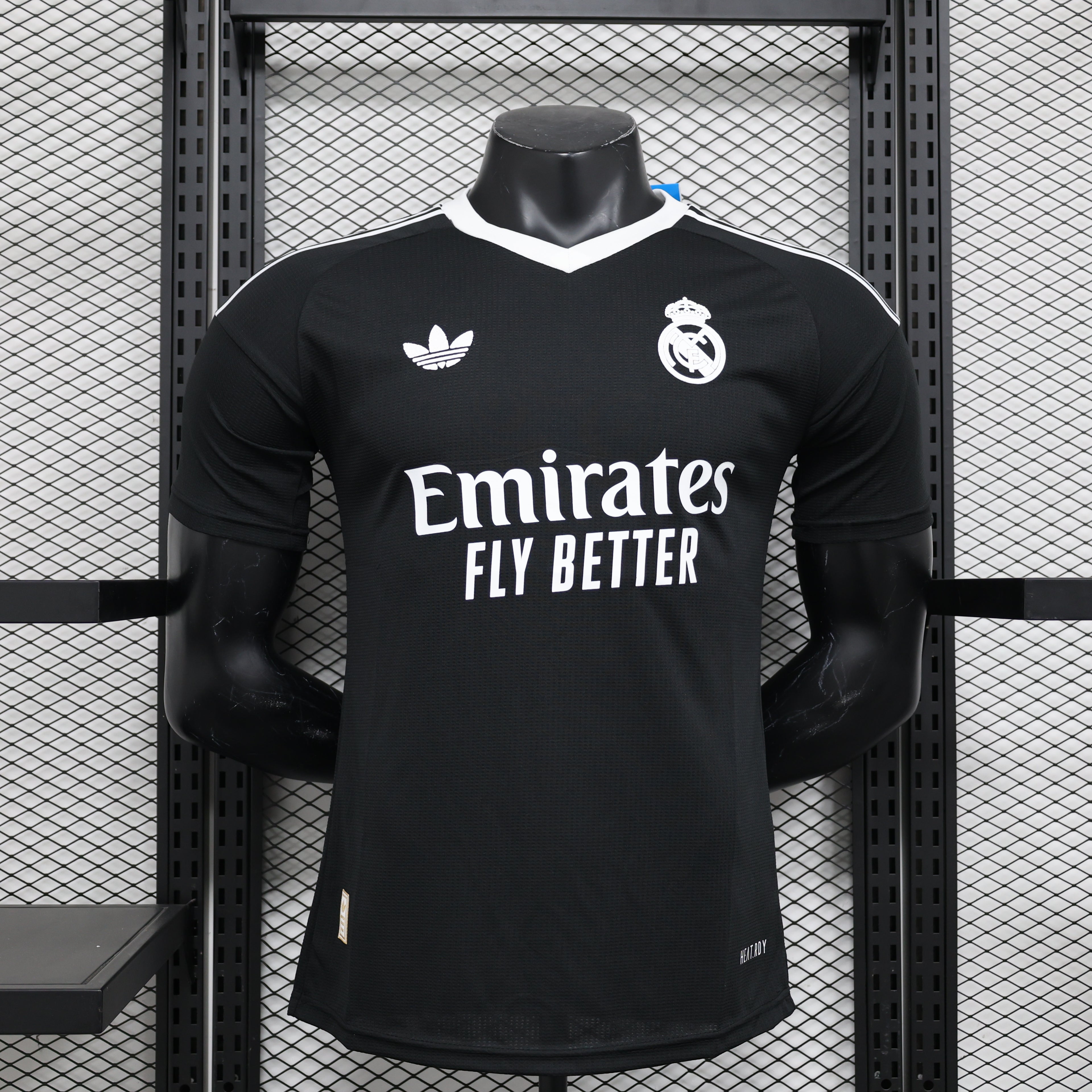 24/25 Player Real Madrid Black Goalkeeper S-XXL