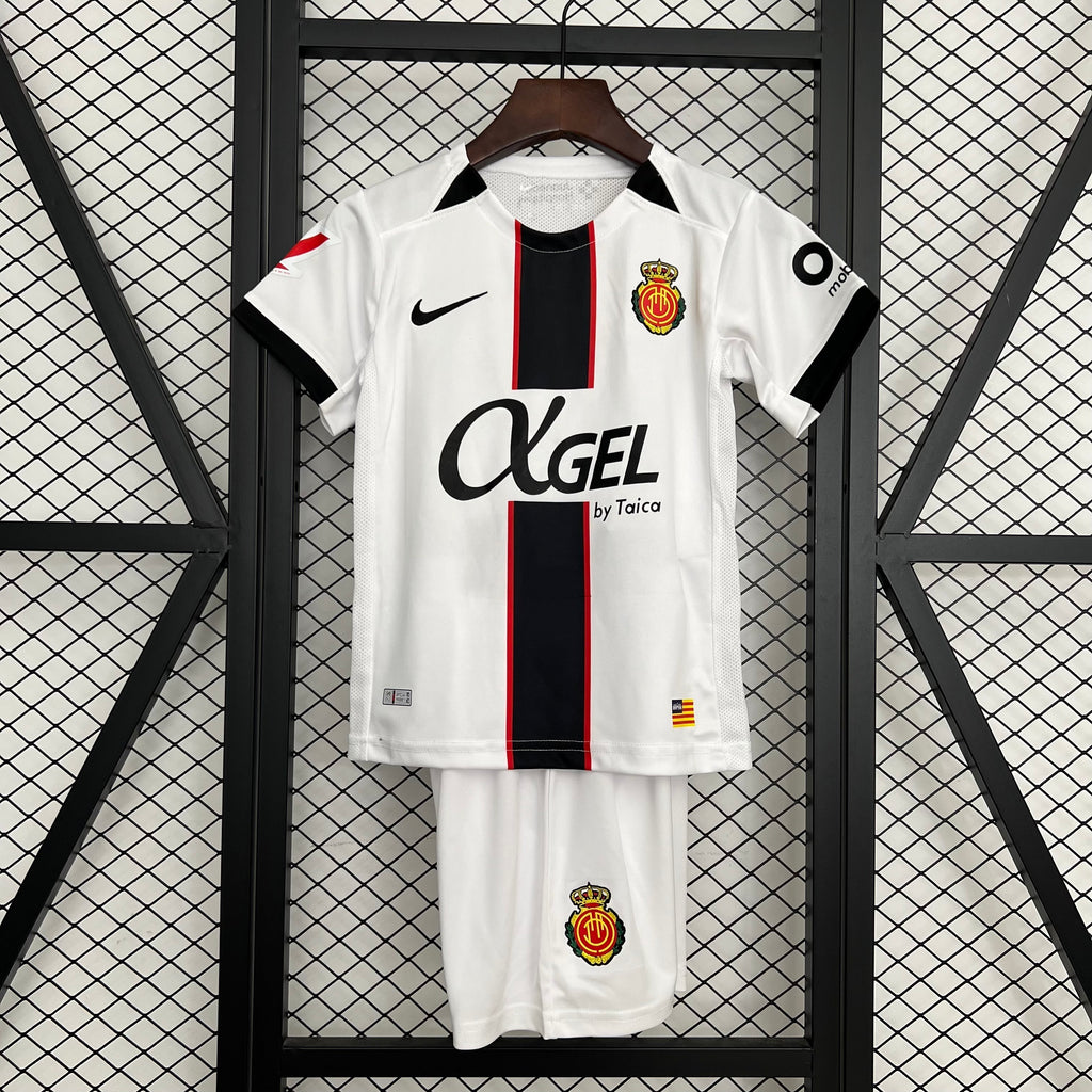 25/26 Kids RCD Mallorca Away Size: 16-28