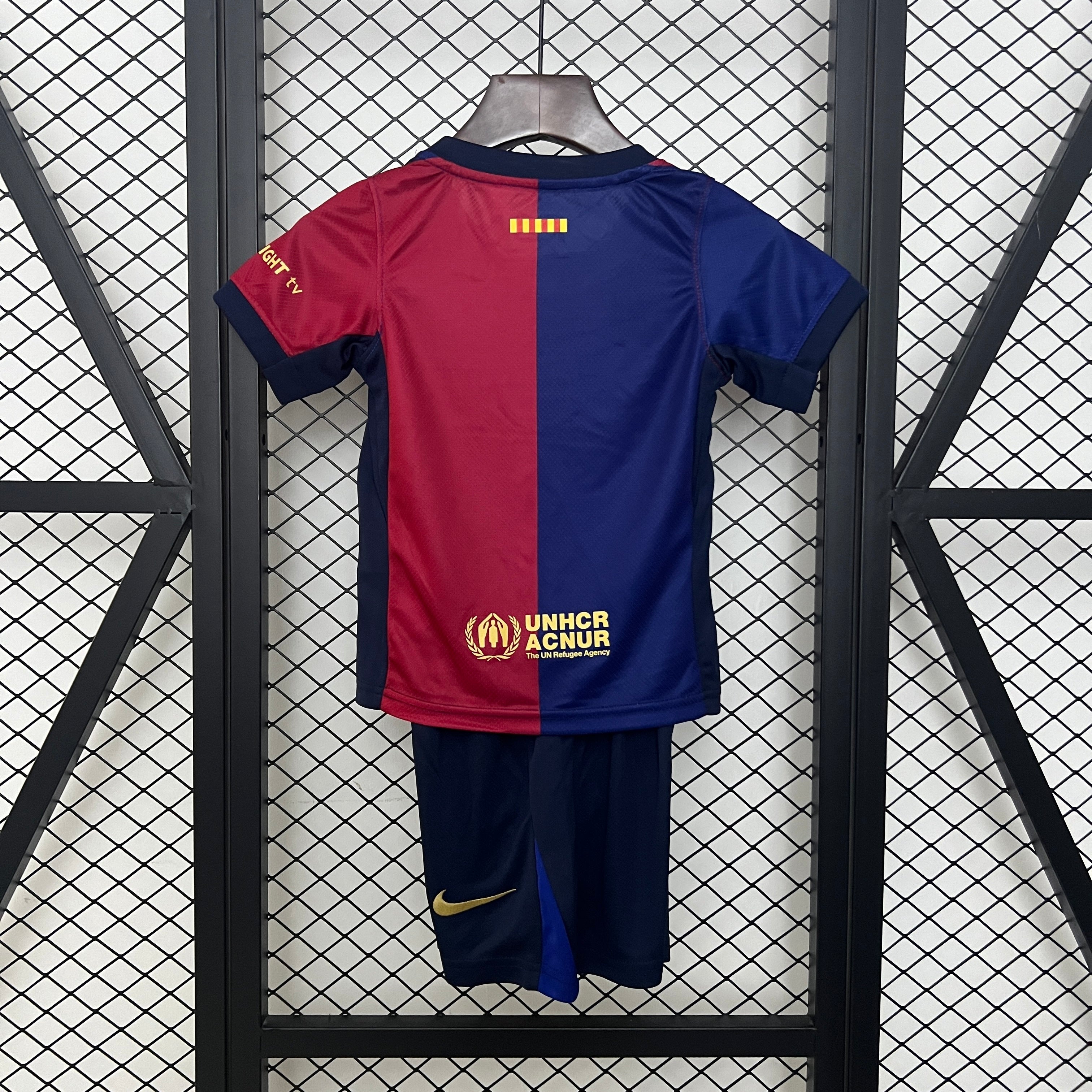 24/25 kids Barcelona home size 16-28