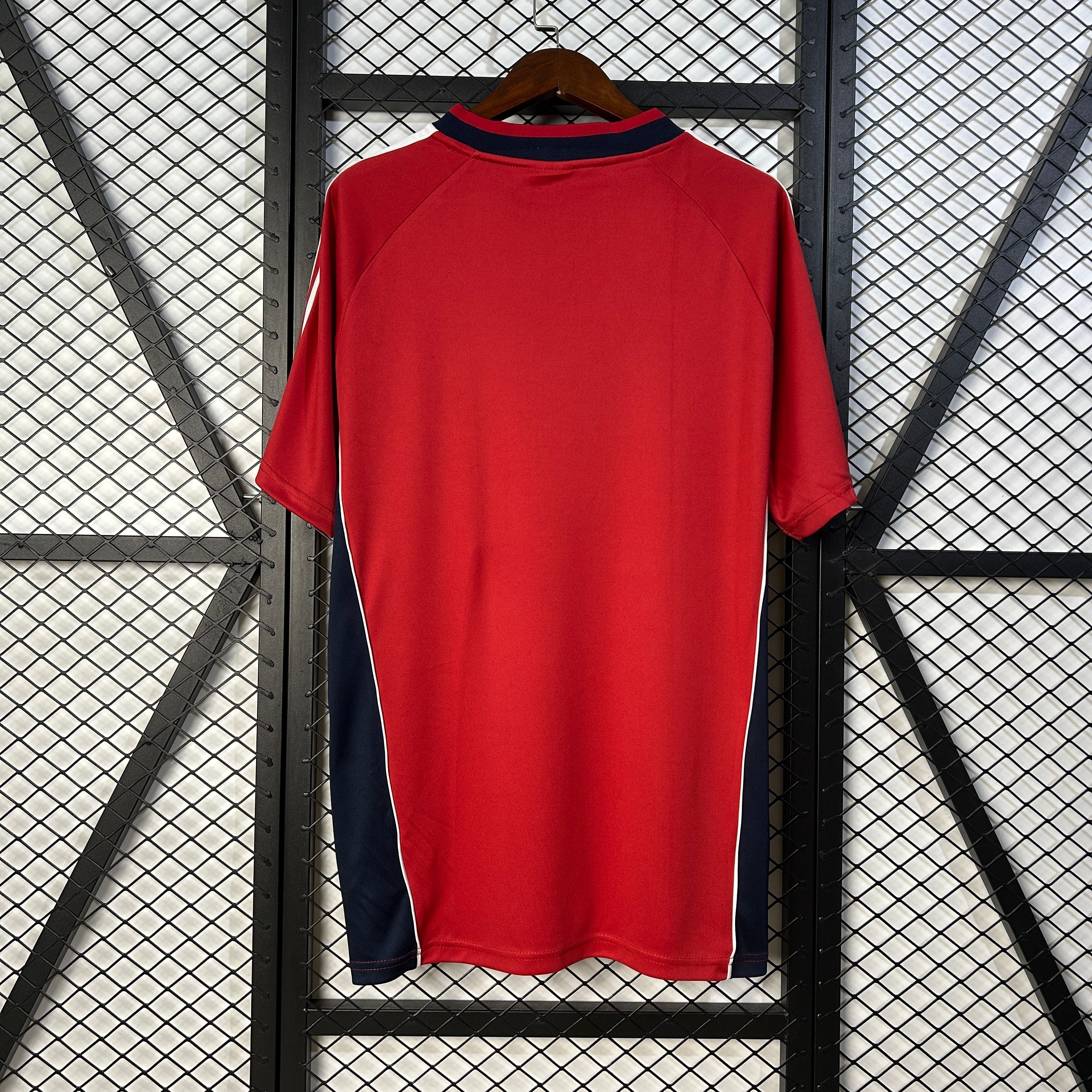 Retro 99/00 Benfica home S-XXL