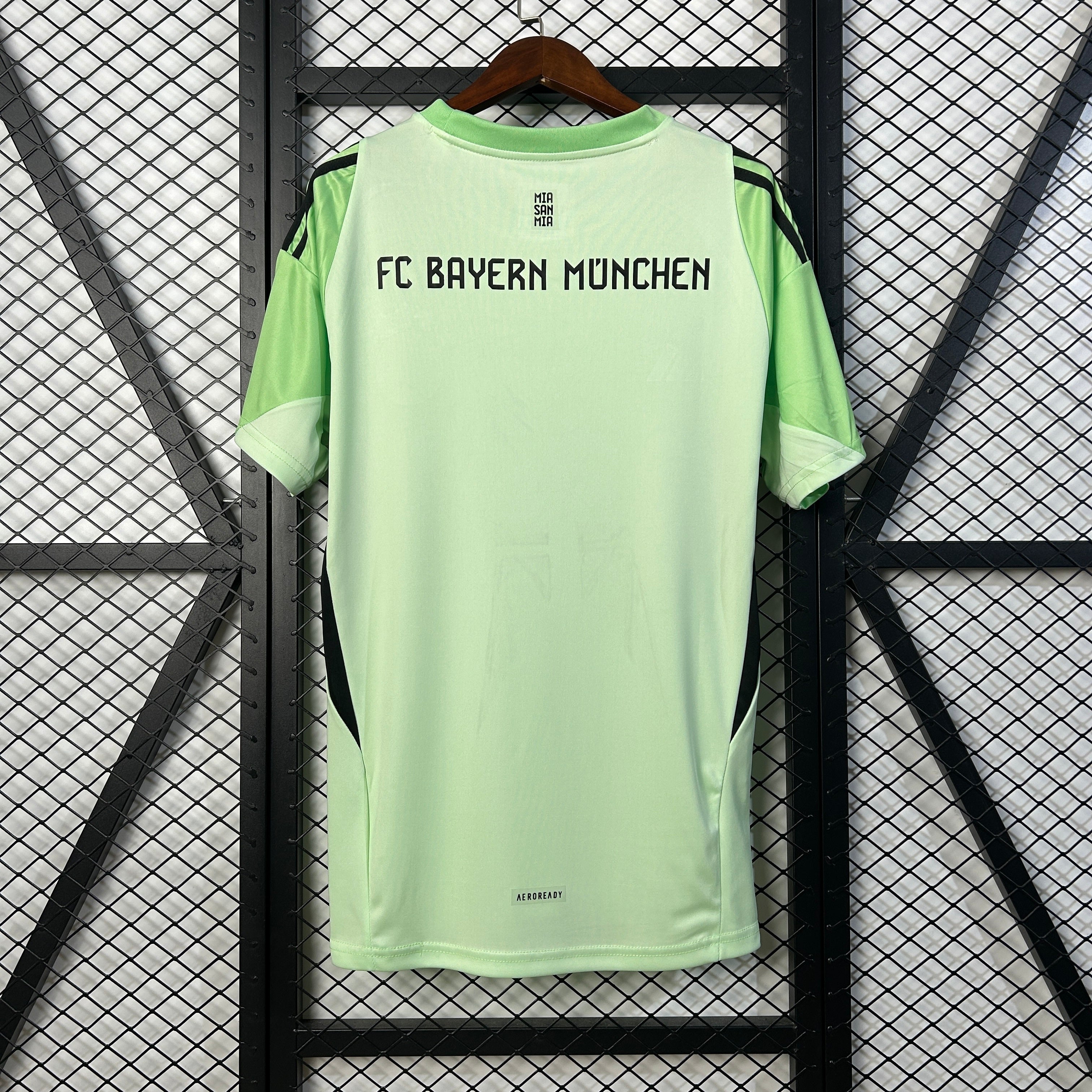 25/26 Bayern Munich Goalkeeper S-XXL