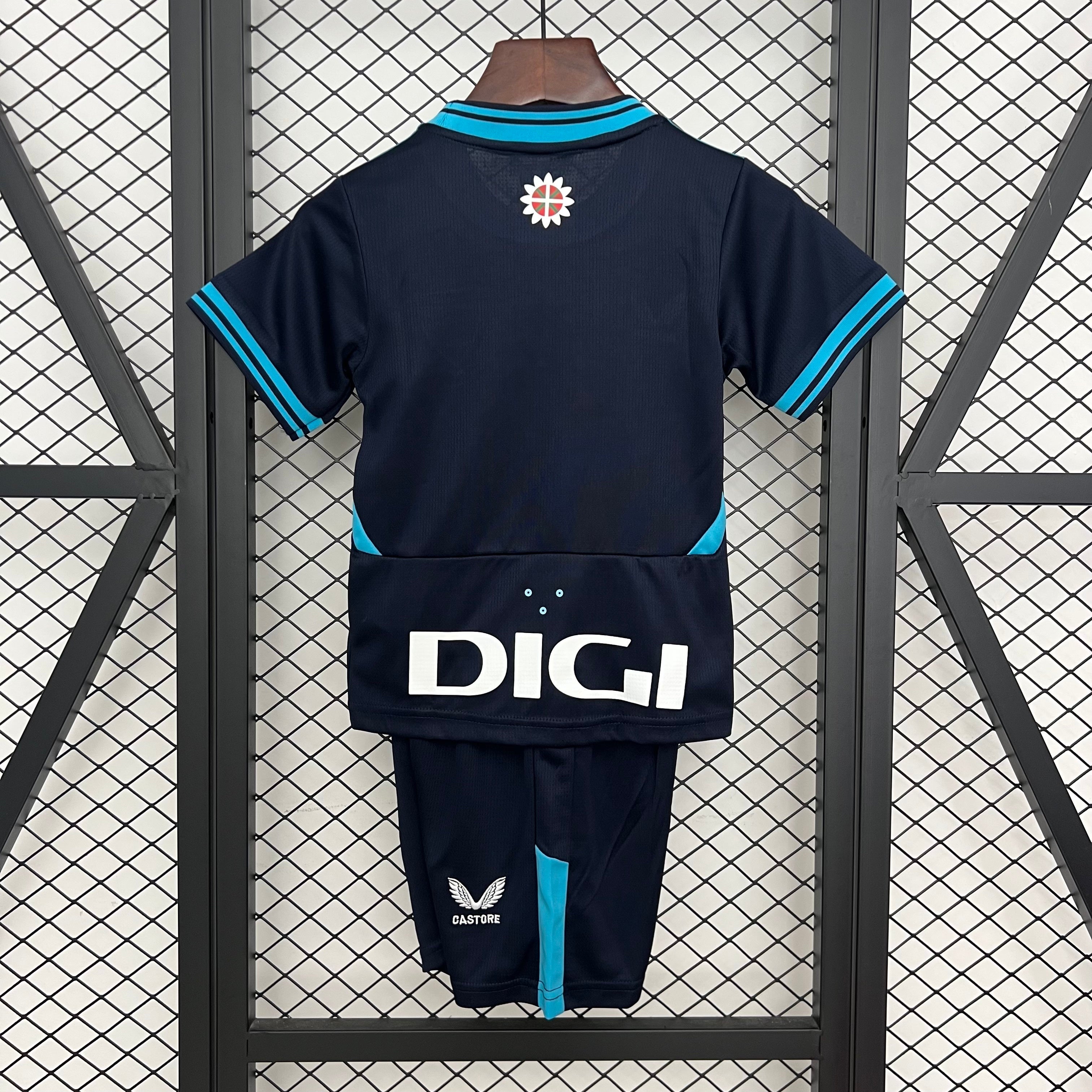 25/26 Kids Athletic Bilbao Away Size: 16-28