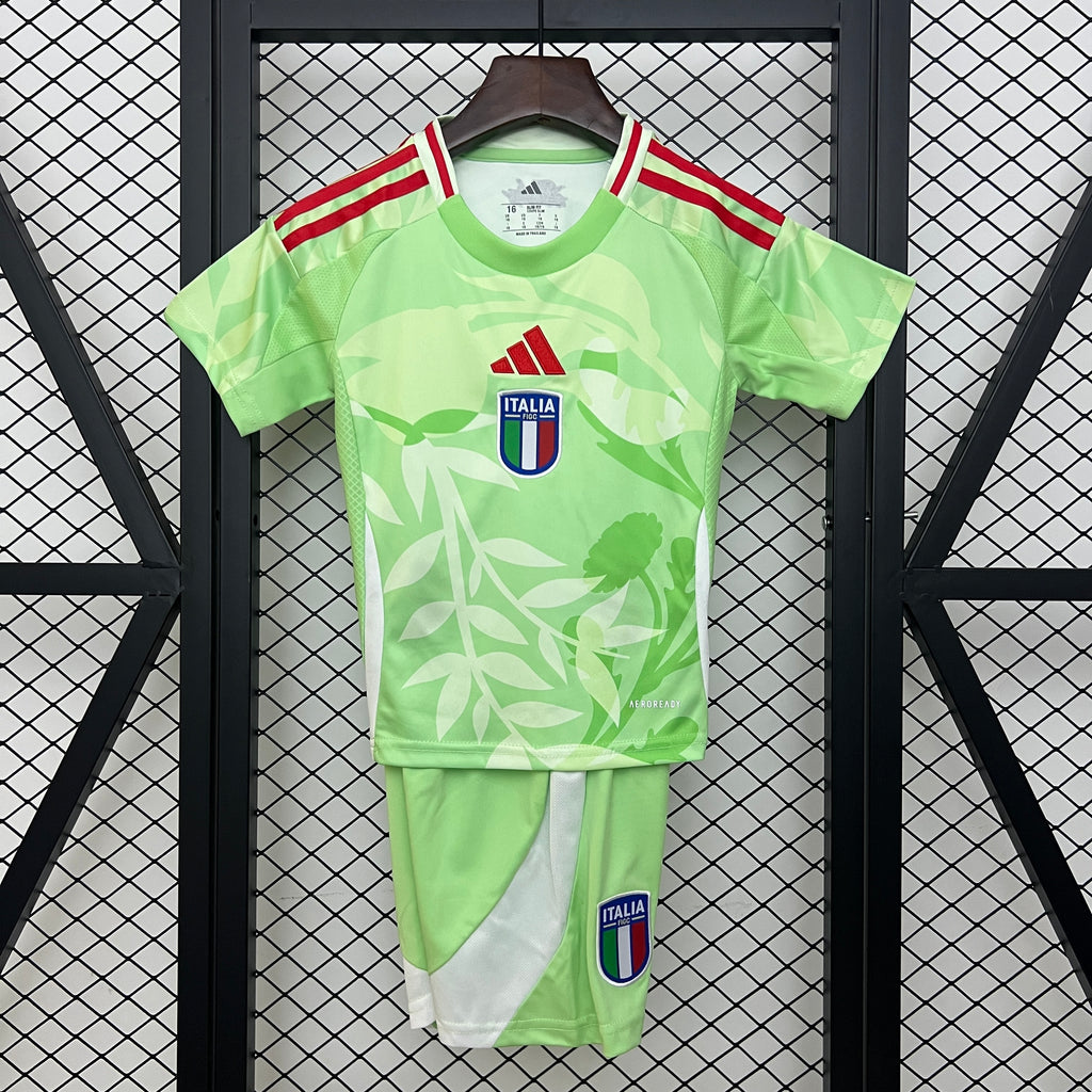 2025 kids Italy away size: 16-28