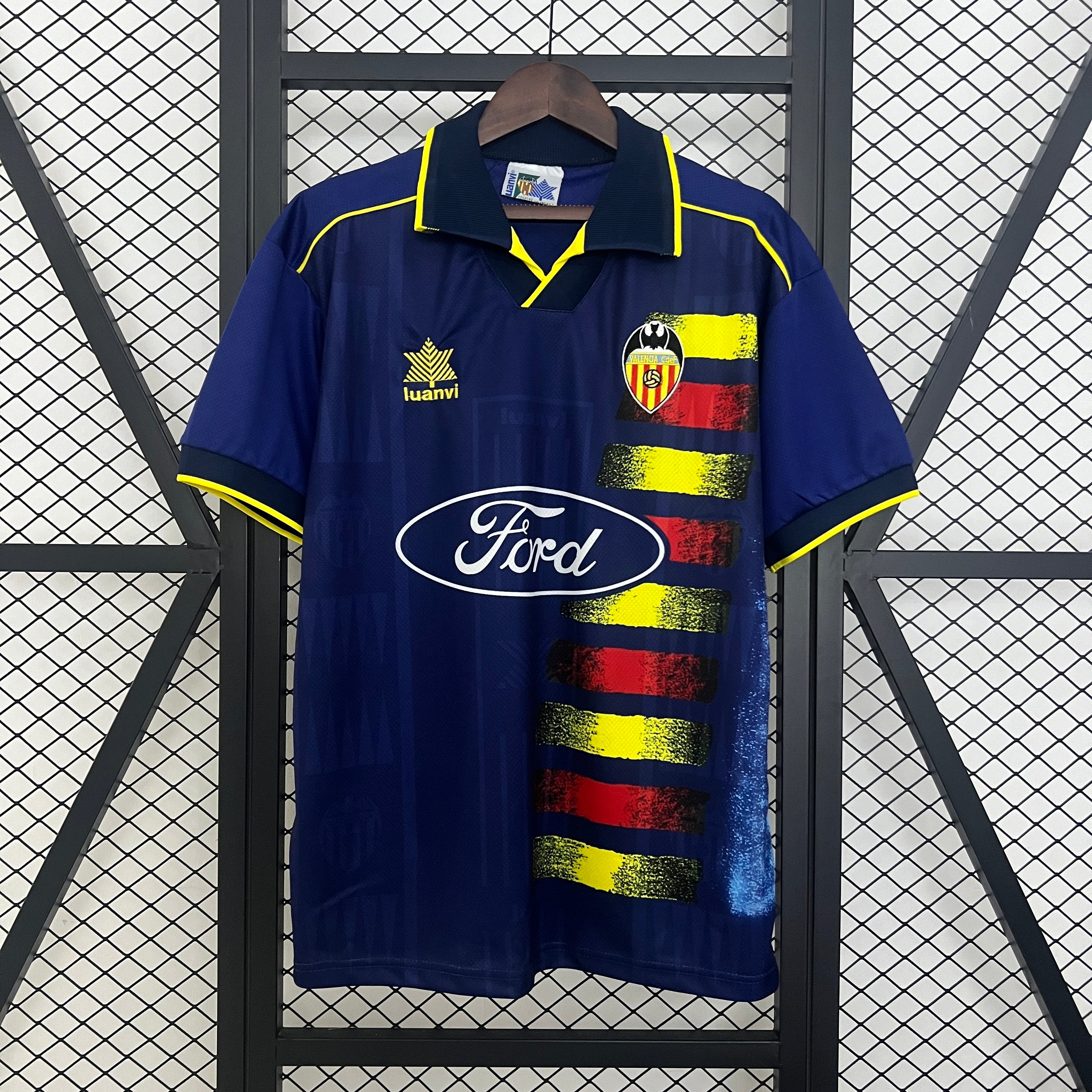 Retro Valencia 96/97 Away S-XXL