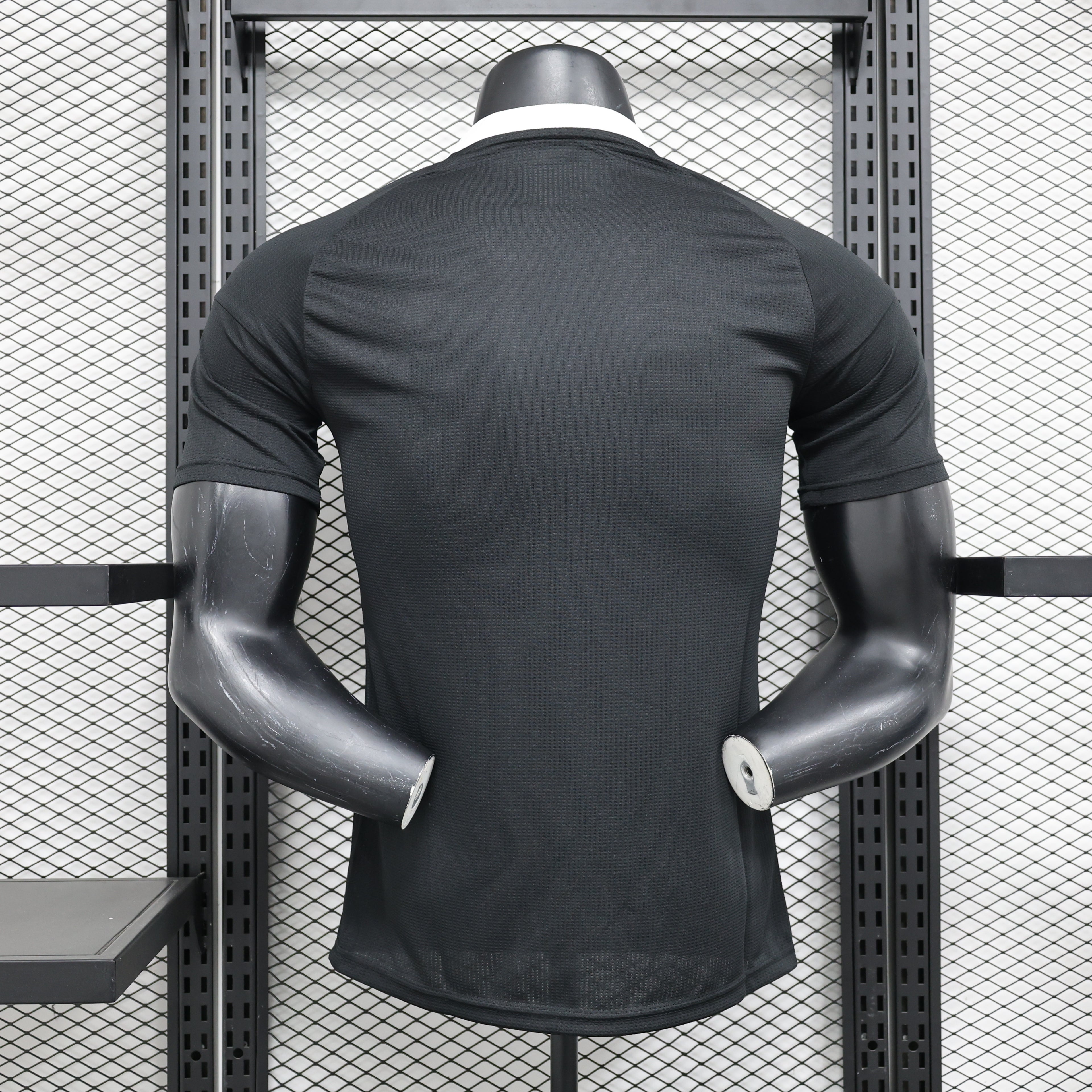 24/25 Player Real Madrid Black Goalkeeper S-XXL